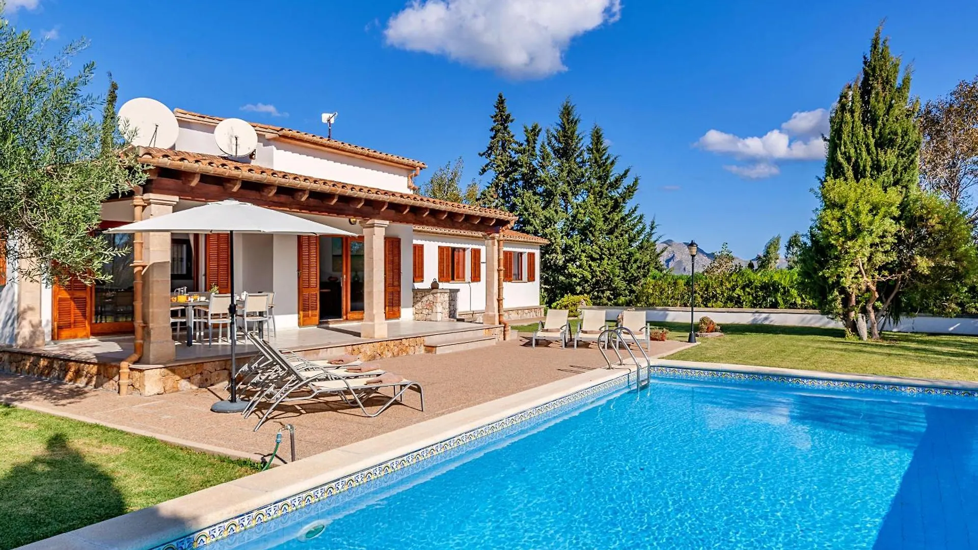 Beach Villa Can Carles By Sealand Villas Port de Pollenca 0*,  Spain